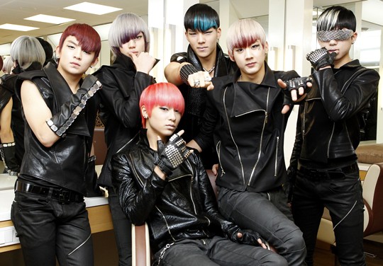 young teen top